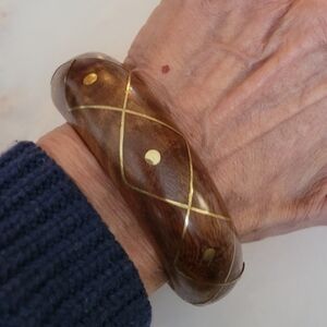 Boho Wood bangle with brass inlay NWOT